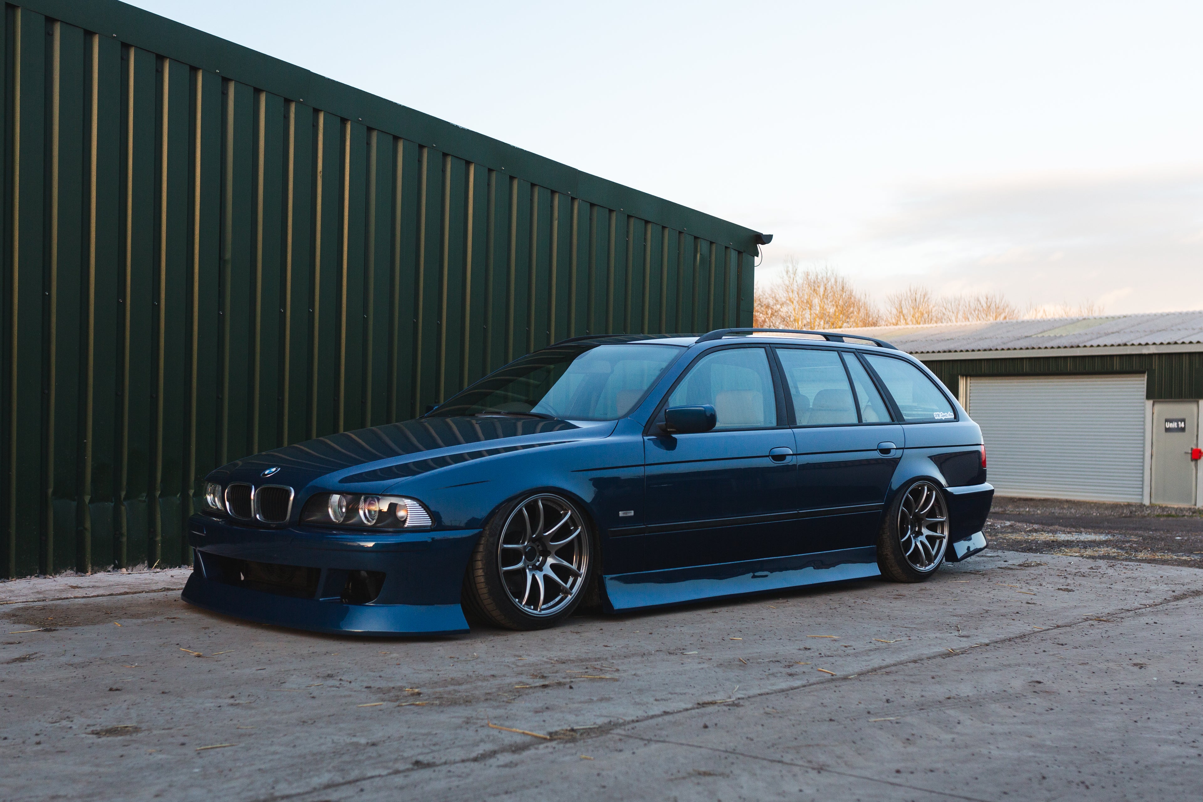 BMW E39 Touring Body Kit