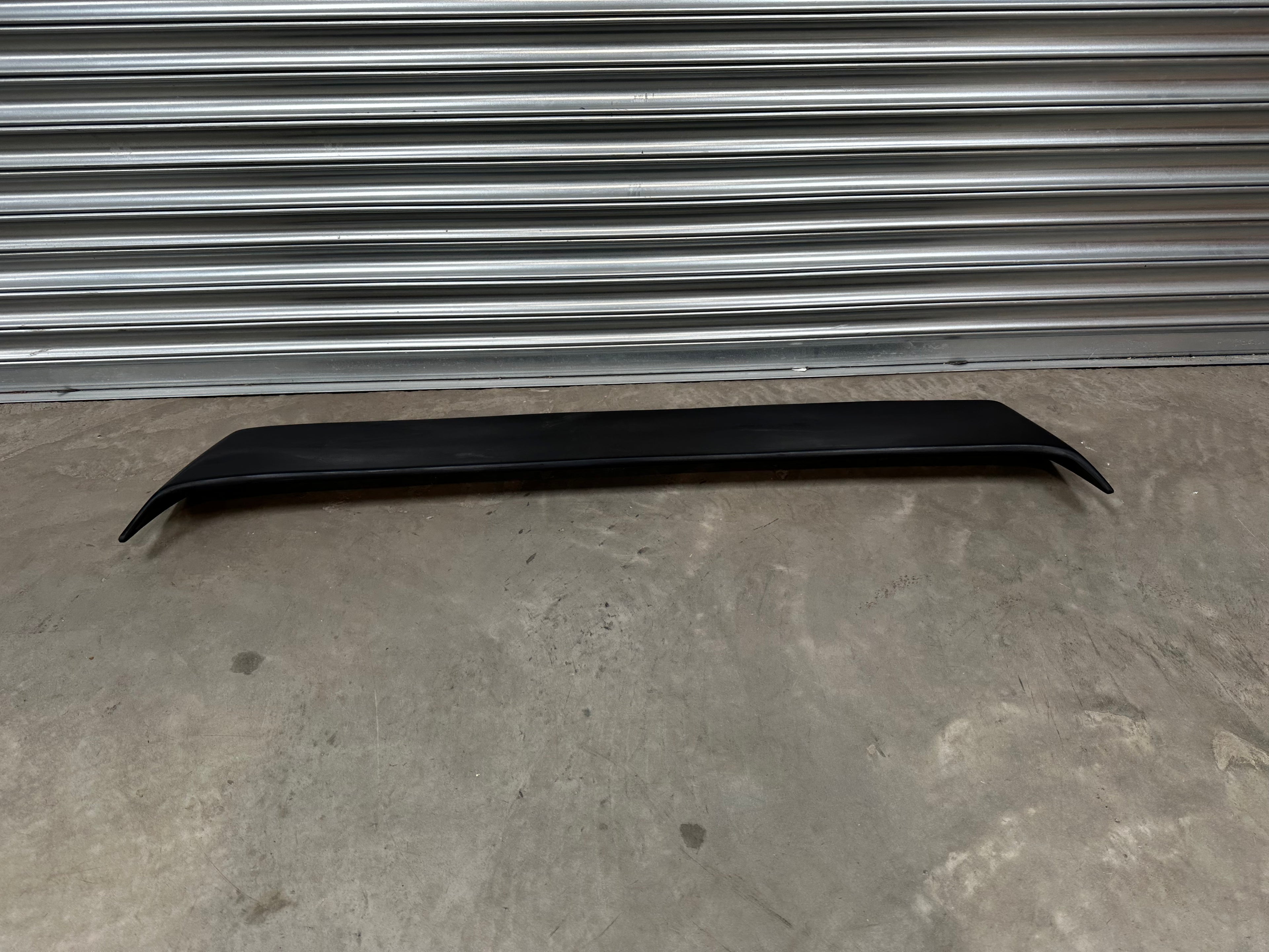 HM SPORTS R32 Boot Spoiler