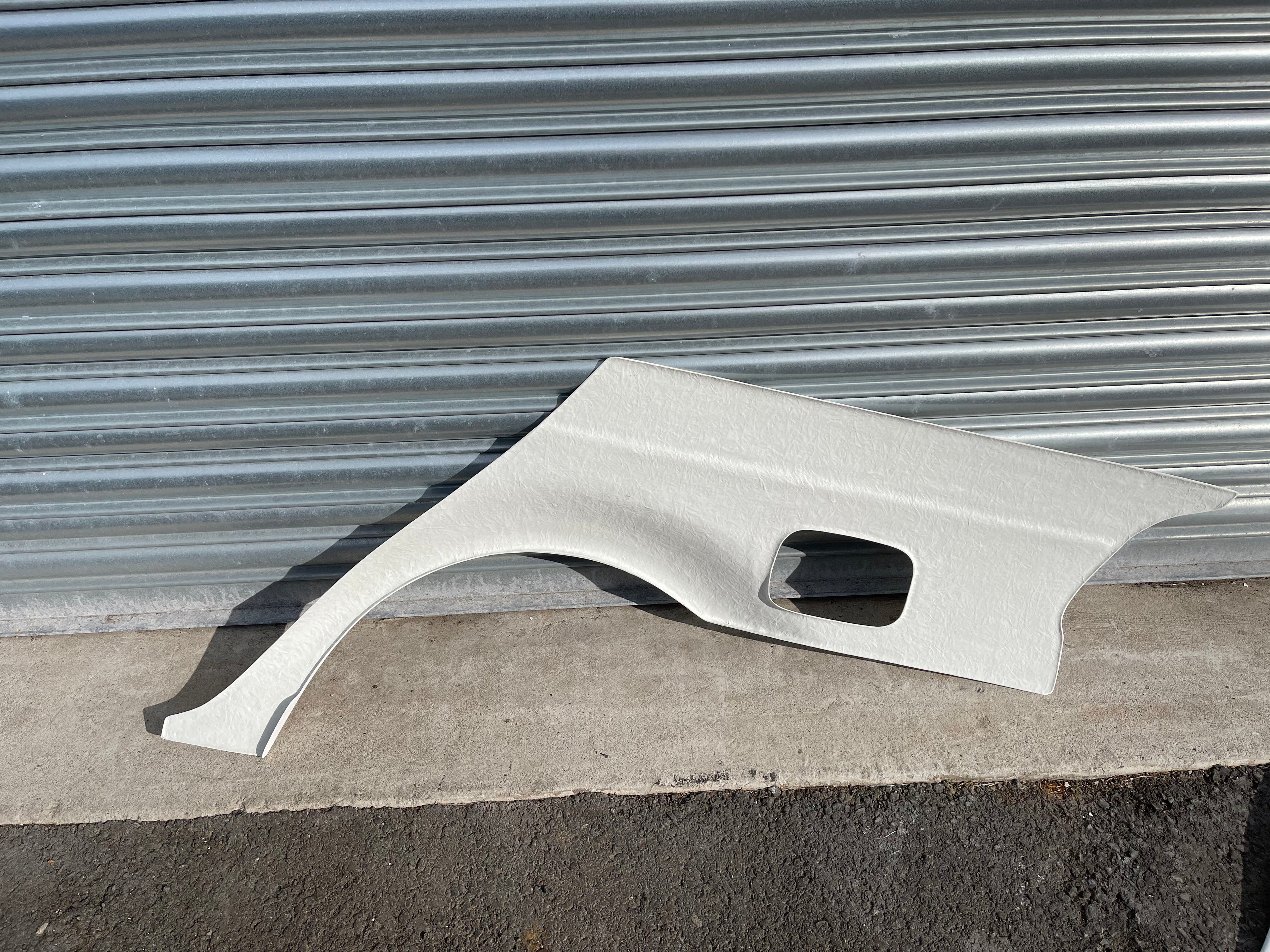 BMW E46 Saloon/Sedan Rear Overfenders