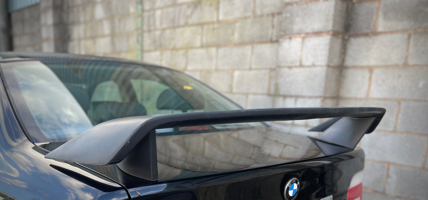 HM SPORTS - Aero style spoiler