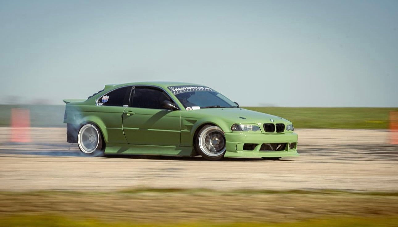 BMW E46 Coupe/Vert Front Overfenders