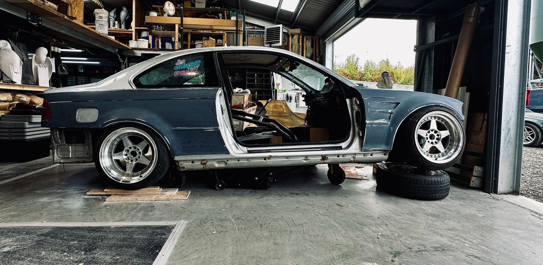 BMW E46 Coupe/Vert Overfender Full Set