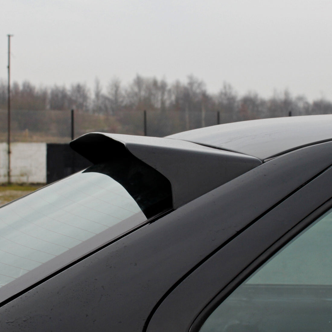 BMW E36 Saloon/Sedan Roof Spoiler